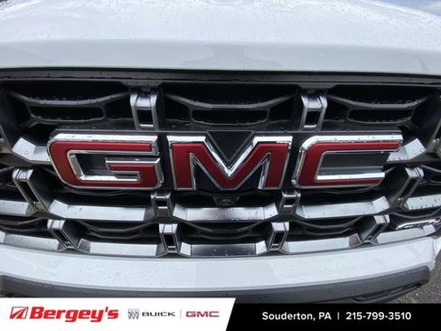 Used 2026 GMC Canyon AT4 w/ Technology Plus Package AWD/4WD image 33