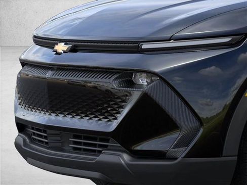 New 2026 Chevrolet Equinox EV LT FWD image 13