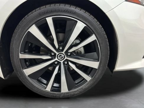 Used 2022 Nissan Altima 2.5 SR FWD image 24