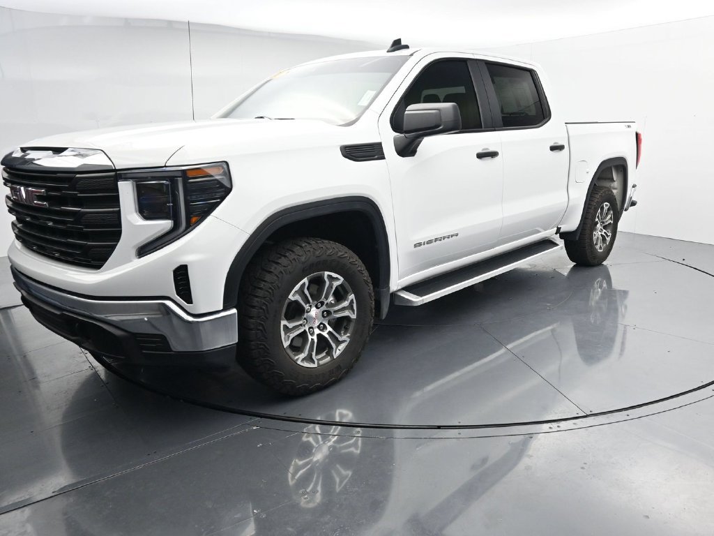 Used 2025 GMC Sierra 1500 Pro w/ Pro Value Package AWD/4WD image 4