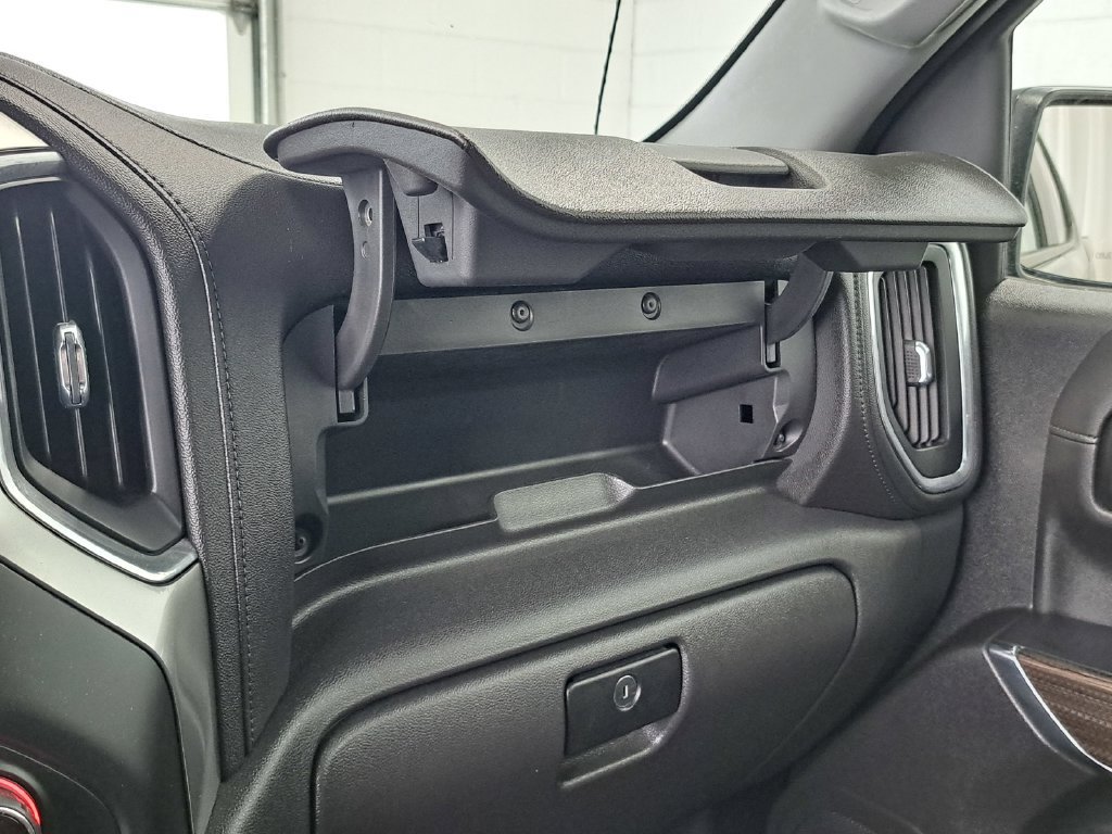 Used 2021 Chevrolet Silverado 1500 RST AWD/4WD image 18