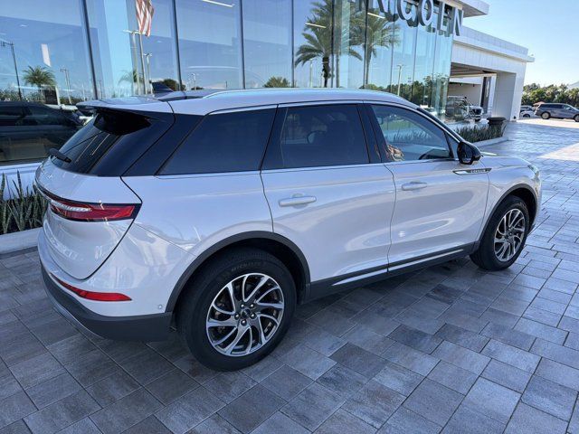 Used 2020 Lincoln Corsair FWD image 2