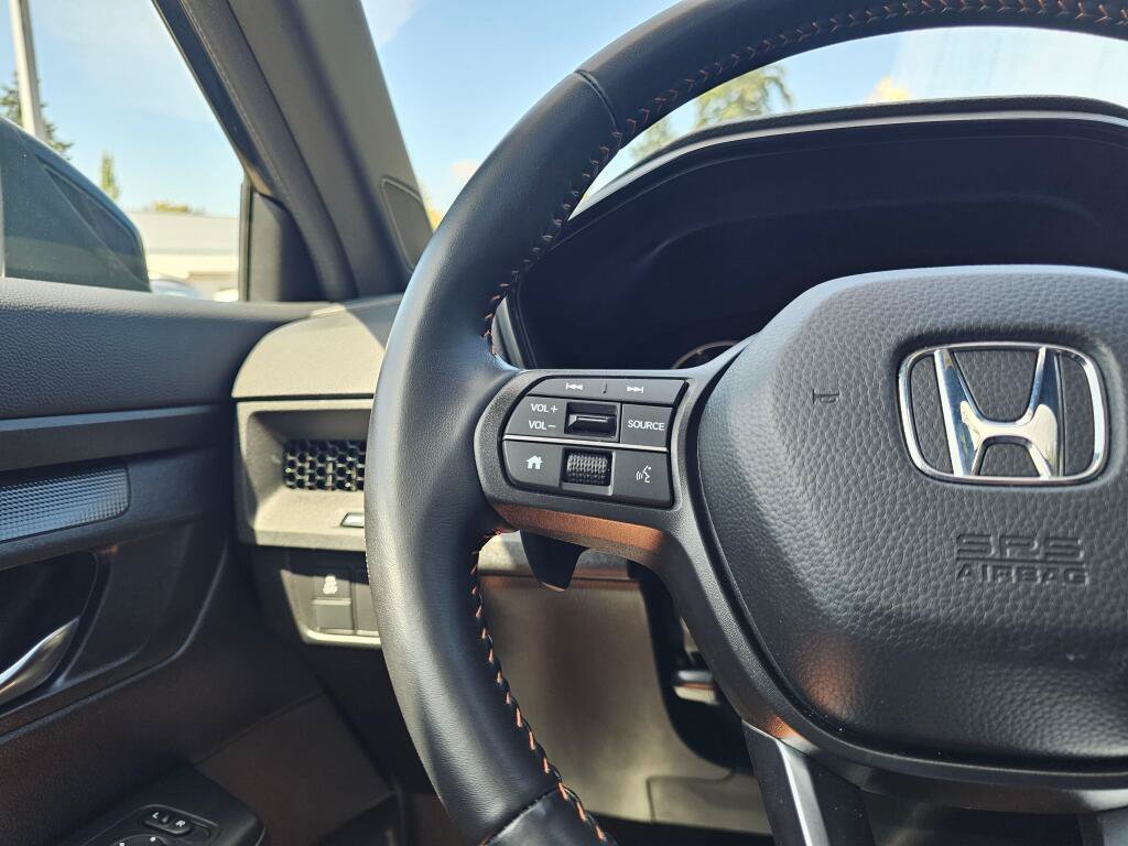 Used 2025 Honda CR-V Sport image 34