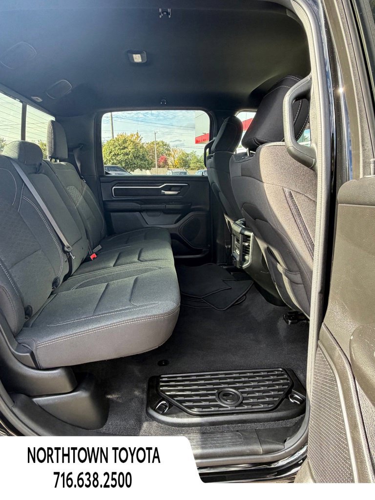 Used 2025 RAM 1500 Big Horn AWD/4WD image 17