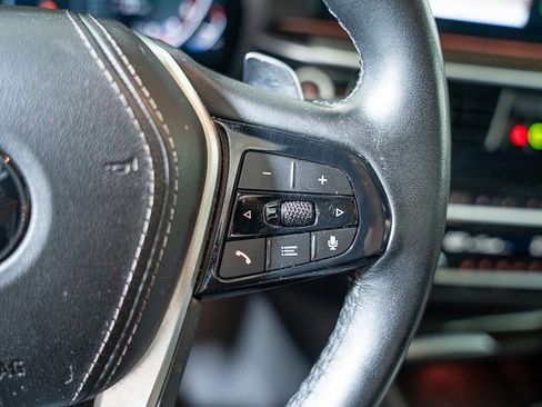 Used 2023 BMW 530i xDrive w/ Convenience Package image 15