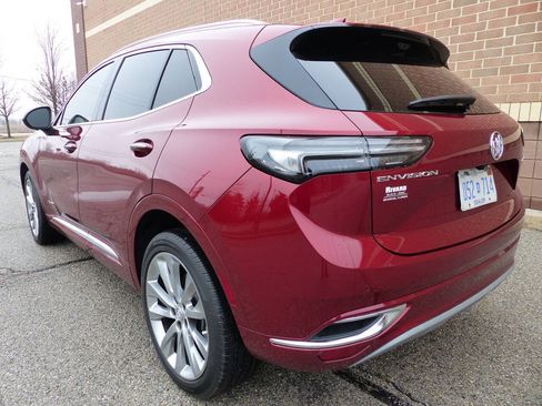 Used 2023 Buick Envision Avenir FWD image 7
