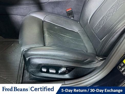Used 2021 BMW 540i xDrive w/ M Sport Package image 22