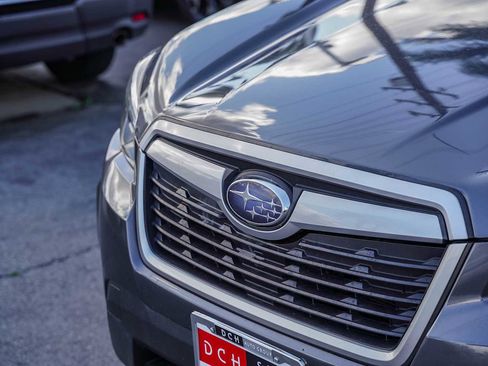 Used 2020 Subaru Forester Premium image 10