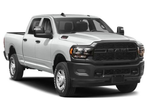 Used 2024 RAM 2500 Tradesman w/ Chrome Appearance Group AWD/4WD image 6