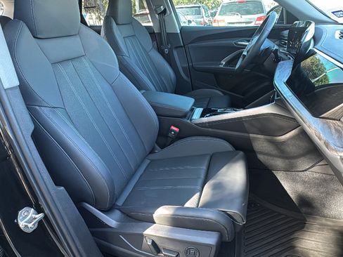 Used 2025 Audi Q5 Premium Plus image 32