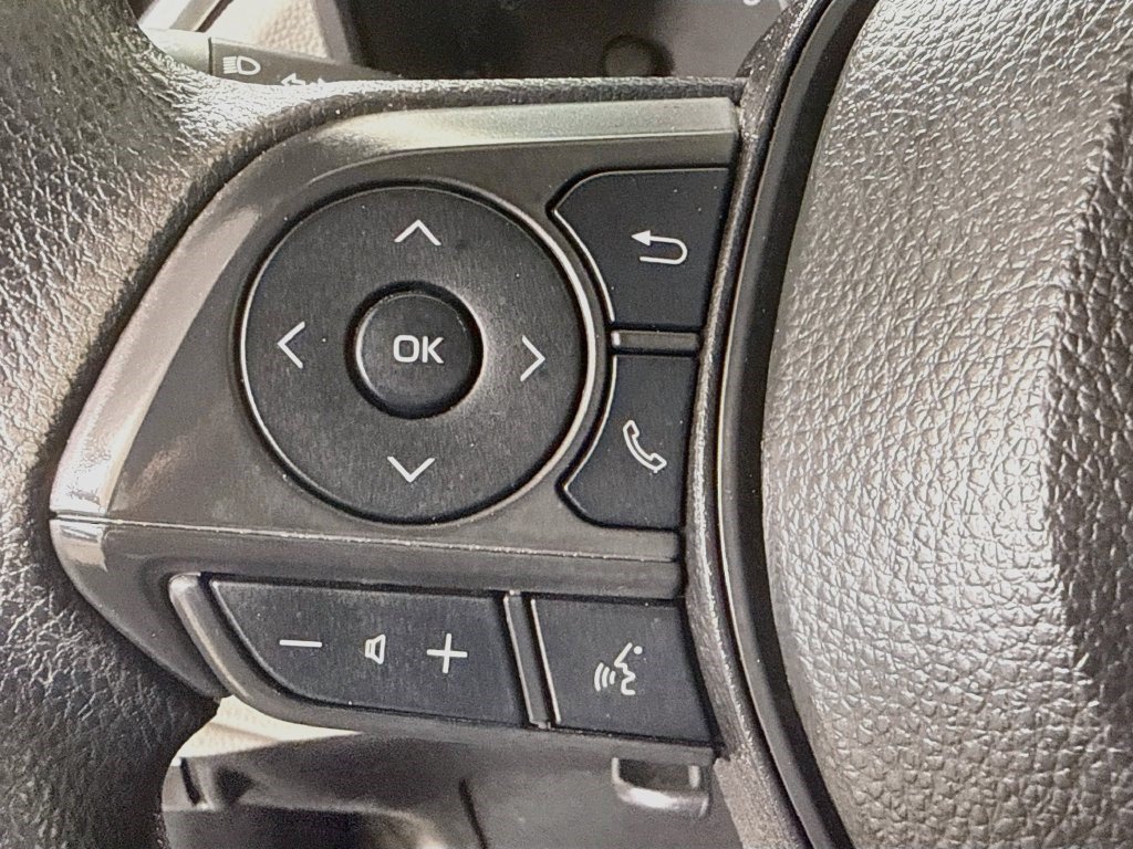 Used 2025 Toyota Corolla Cross L FWD image 13