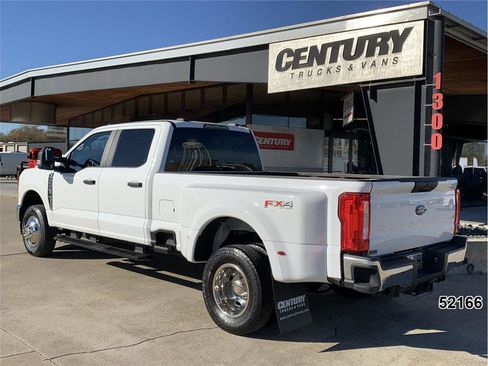 Used 2023 Ford F350 XL w/ XL Driver Assist Package image 6