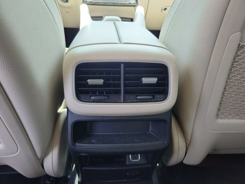Used 2022 Mercedes-Benz GLE 350 image 13