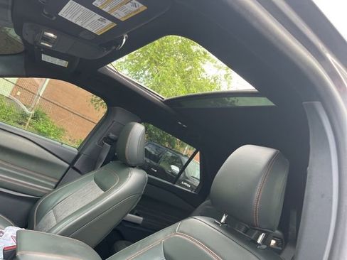 Used 2022 Ford Explorer Timberline w/ Timberline Technology Package AWD/4WD image 11
