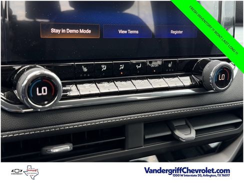 New 2026 Chevrolet Colorado LT w/ LT Convenience Package AWD/4WD image 18