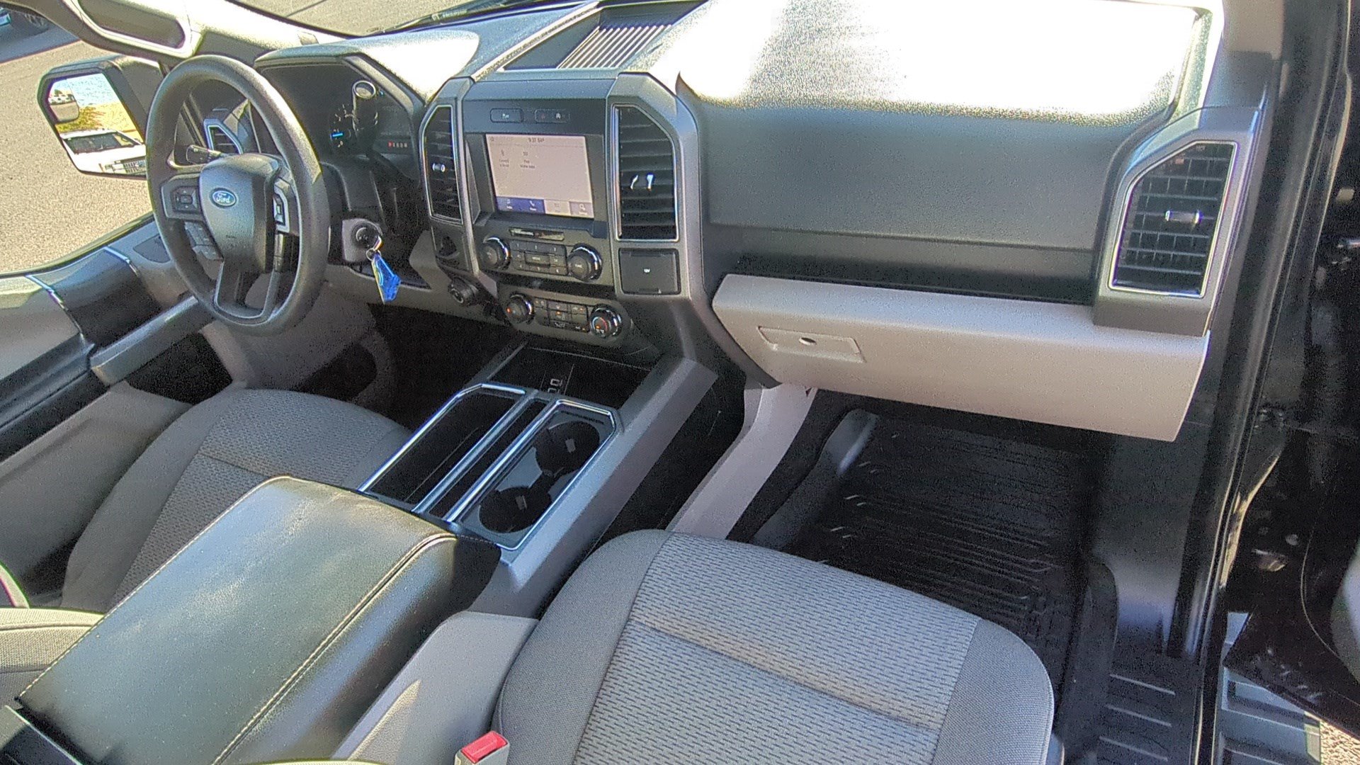 Used 2020 Ford F150 XLT w/ Trailer Tow Package RWD image 32