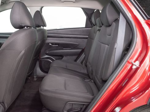Used 2025 Hyundai Tucson SEL FWD image 9