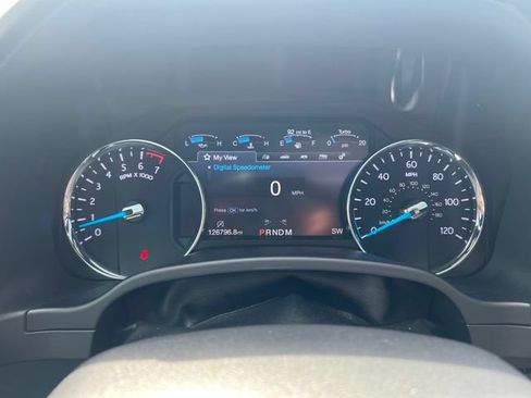 Used 2019 Ford Expedition Limited w/ Equipment Group 302A AWD/4WD image 10