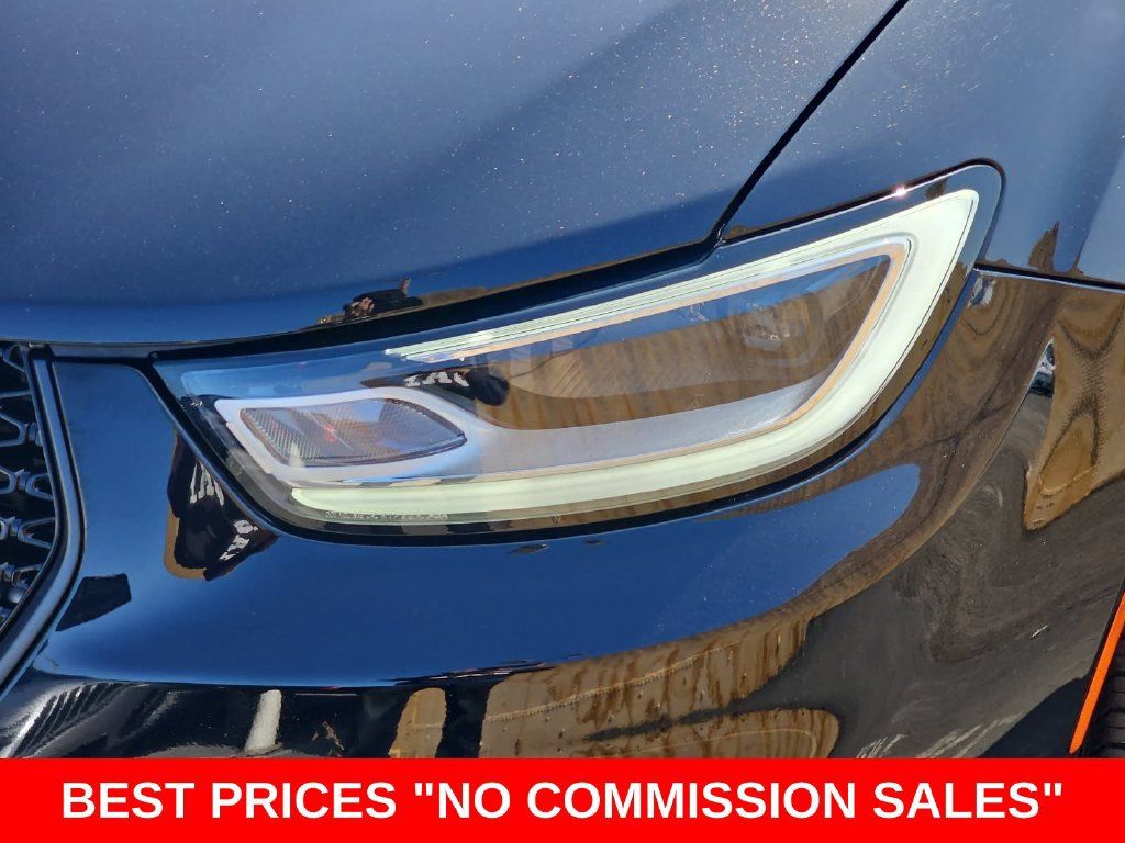 Used 2026 Chrysler Pacifica Limited w/ S Appearance Package FWD image 35