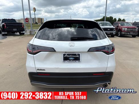 Used 2023 Honda HR-V Sport image 4