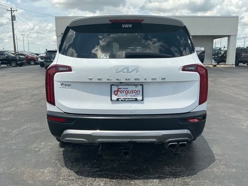 Used 2022 Kia Telluride EX FWD image 9