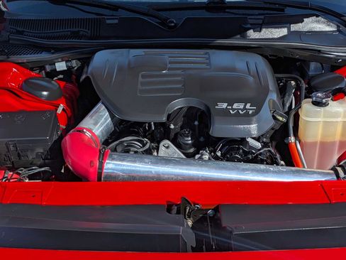 Used 2016 Dodge Challenger SXT w/ Super Sport Group (SS/T) image 15