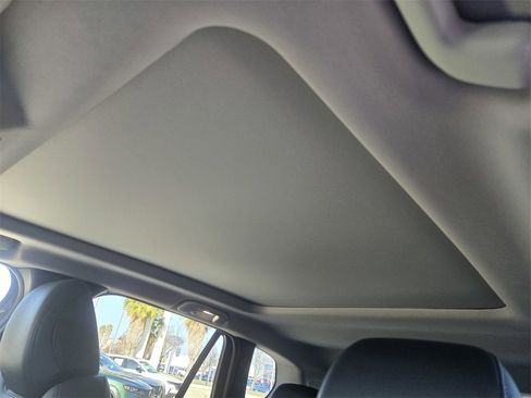 Certified 2025 MAZDA CX-50 AWD 2.5 S w/ Premium Plus Pkg image 18