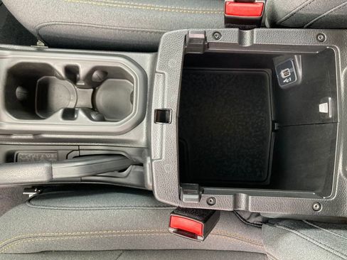 New 2025 Jeep Gladiator Sport image 27