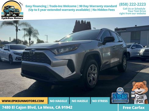 Used 2019 Toyota RAV4 LE FWD image 1