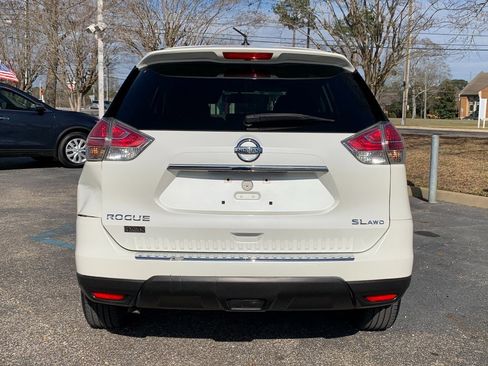 Used 2016 Nissan Rogue SL w/ SL Premium Package image 6