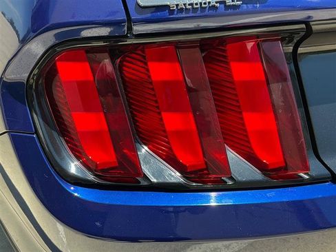 Used 2015 Ford Mustang Premium RWD image 19