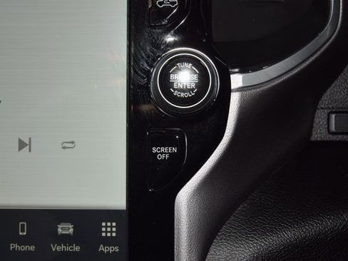 Used 2024 RAM 5500 SLT w/ Quick Order Package 2YG SLT image 30