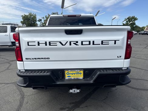 New 2026 Chevrolet Silverado 1500 LT Trail Boss w/ Convenience Package II AWD/4WD image 4