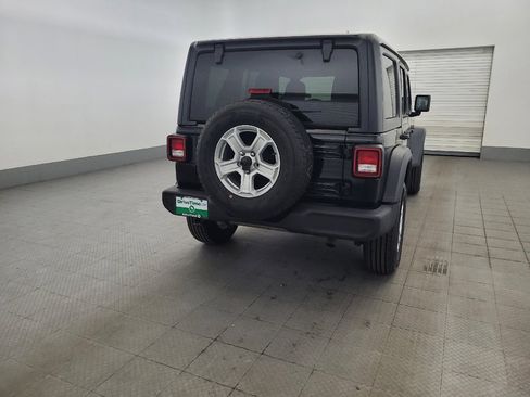 Used 2019 Jeep Wrangler Unlimited Sport S AWD/4WD image 7