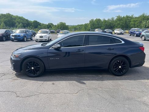 Used 2016 Chevrolet Malibu LT FWD image 1