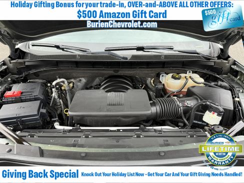 Used 2023 Chevrolet Suburban Premier image 40