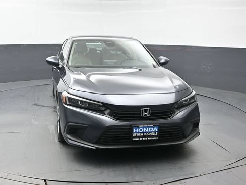 Used 2023 Honda Civic LX image 8