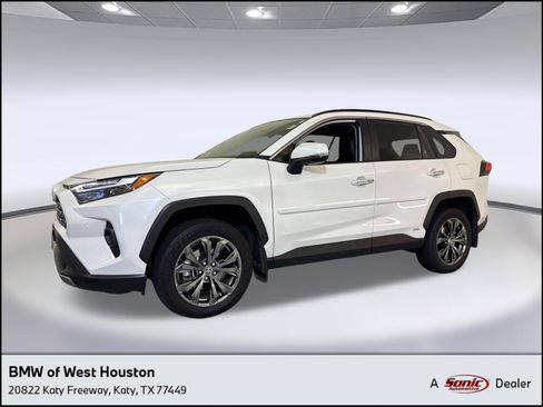 Used 2024 Toyota RAV4 Limited image 1