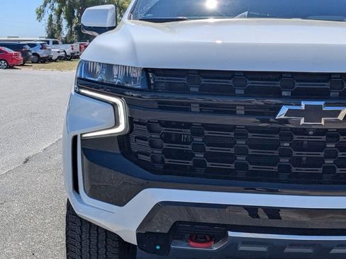 Used 2023 Chevrolet Tahoe Z71 w/ Luxury Package image 10