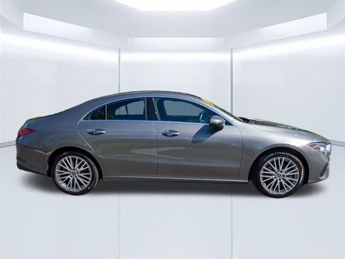 Used 2025 Mercedes-Benz CLA 250 4MATIC image 3