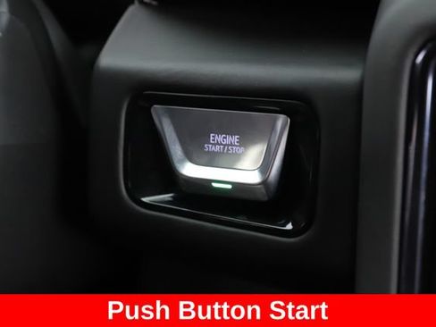 Used 2025 GMC Yukon AT4 Ultimate AWD/4WD image 24