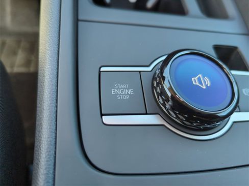 New 2026 Volkswagen Tiguan S image 35