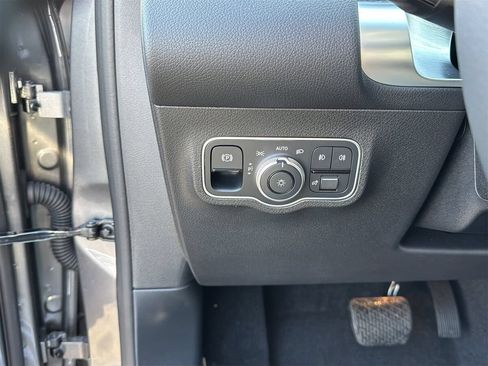 New 2026 Mercedes-Benz GLB 250 4MATIC image 20