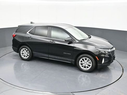 Used 2024 Chevrolet Equinox LT image 60