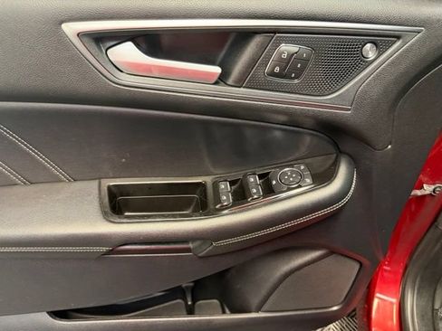 Used 2019 Ford Edge ST w/ Equipment Group 401A AWD/4WD image 10