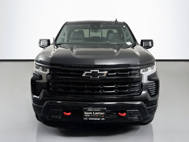 Used 2025 Chevrolet Silverado 1500 RST w/ Convenience Package II AWD/4WD image 2