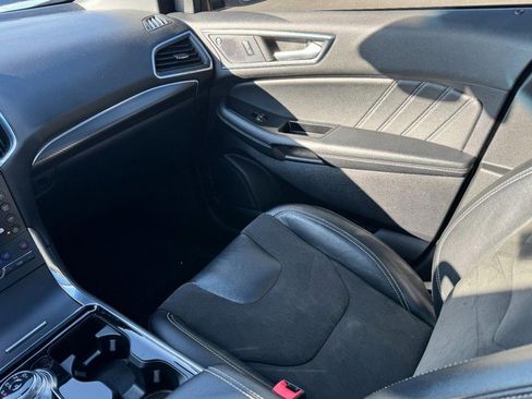 Used 2020 Ford Edge ST w/ Equipment Group 401A image 11