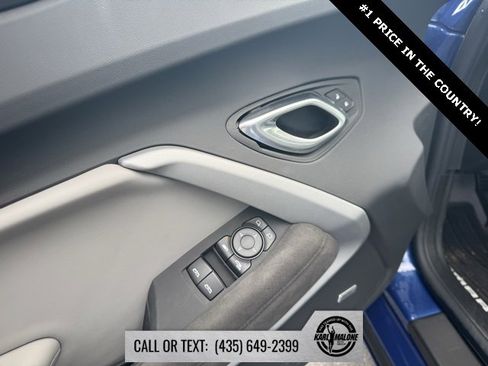 Used 2024 Chevrolet Camaro LT w/ Technology Package image 10