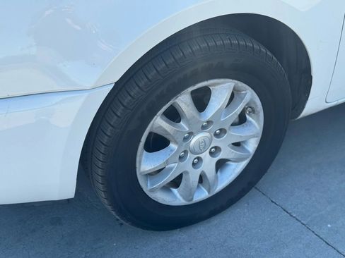 Used 2007 Kia Sedona EX image 53