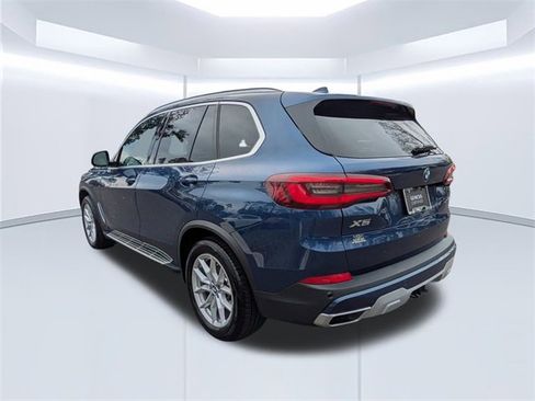 Used 2022 BMW X5 xDrive40i w/ Premium Package image 6